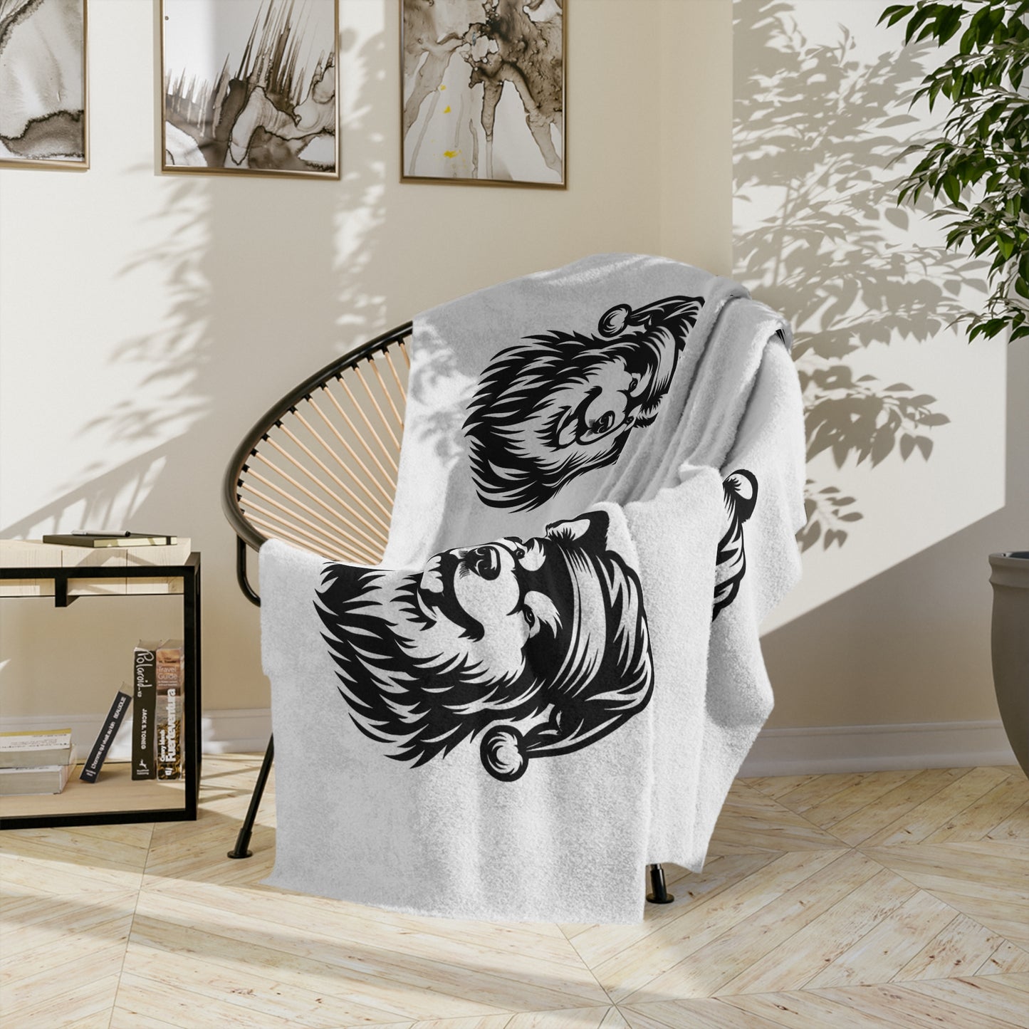 Santa Paws Malamute Velveteen Microfiber Blanket
