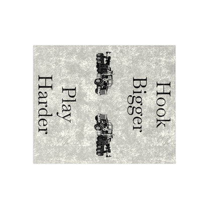 Hook Bigger Crushed Velvet Blanket