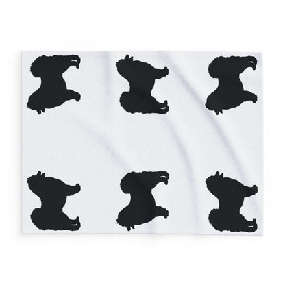 Samoyed Silhouette Arctic Fleece Blanket