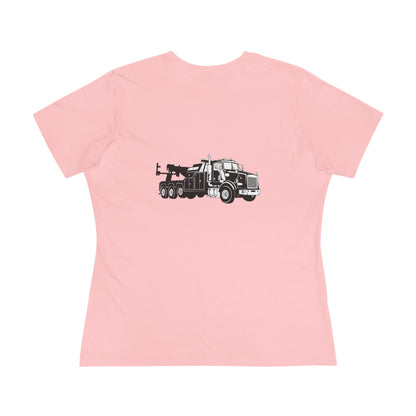 Heavy Tow Truck Women's Short Sleeve Crewneck Tee
